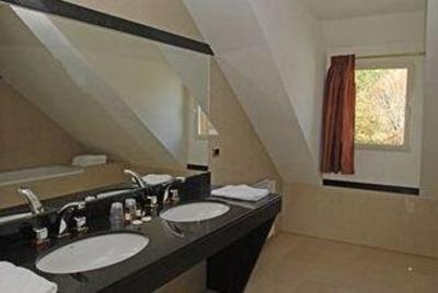 фото отеля L'Auberge Hotel
