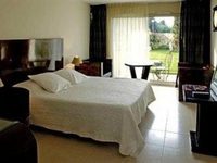 L'Auberge Hotel