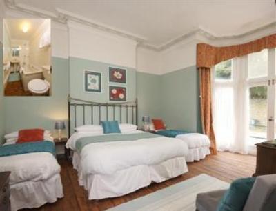 фото отеля Merlin Court Hotel