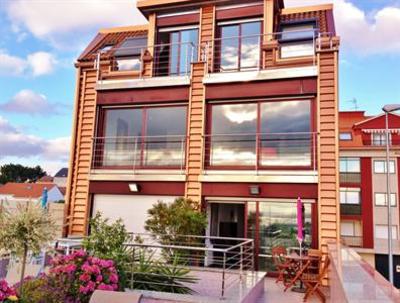 фото отеля Apartamentos Puerto Basella Vilanova de Arousa