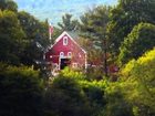 фото отеля Farm by the River Bed and Breakfast with Stables