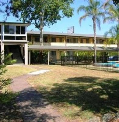 фото отеля Buketts Way Motel
