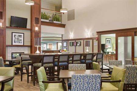 фото отеля Hampton Inn and Suites Providence / Warwick Airport