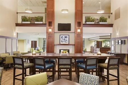 фото отеля Hampton Inn and Suites Providence / Warwick Airport