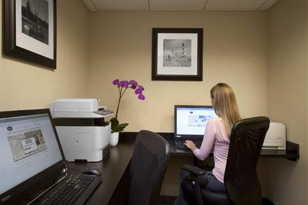 фото отеля Hampton Inn and Suites Providence / Warwick Airport