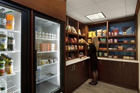 фото отеля Hampton Inn and Suites Providence / Warwick Airport