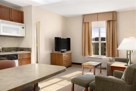 фото отеля Hampton Inn and Suites Providence / Warwick Airport