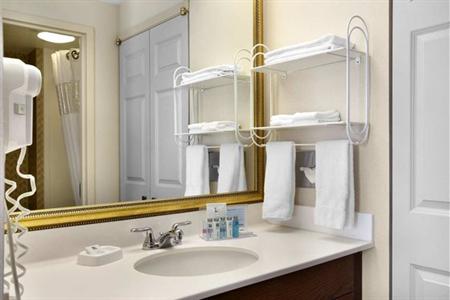 фото отеля Hampton Inn and Suites Providence / Warwick Airport
