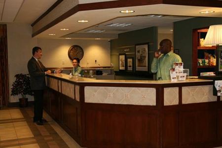 фото отеля Hampton Inn and Suites Providence / Warwick Airport