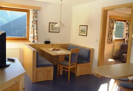 фото отеля Aparthotel Garni St. Jakob