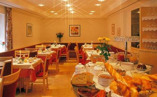фото отеля Aparthotel Garni St. Jakob