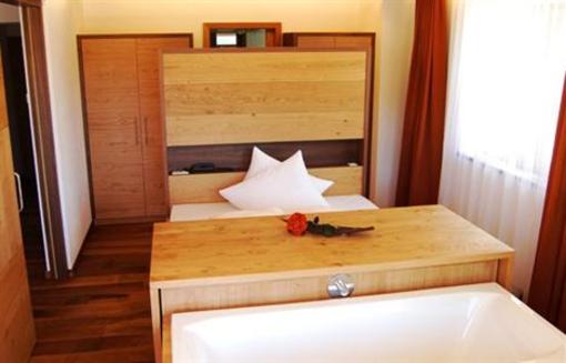 фото отеля Aparthotel Garni St. Jakob