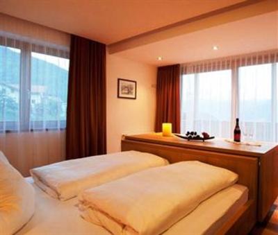 фото отеля Aparthotel Garni St. Jakob
