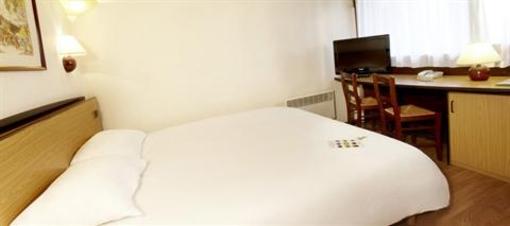 фото отеля Campanile Hotel Issoudun