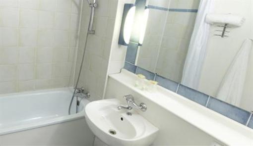 фото отеля Campanile Hotel Issoudun