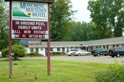 фото отеля Monument Mountain Motel