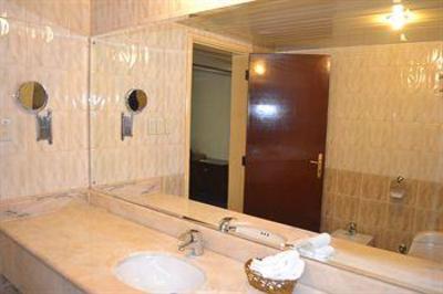 фото отеля Bilqase Throne Hotel