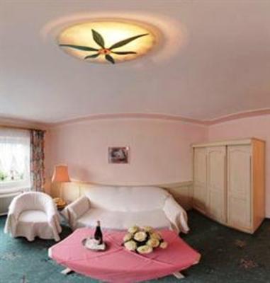 фото отеля Fertschey Gastehaus Velden am Worthersee