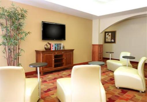 фото отеля Towneplace Suites Lubbock