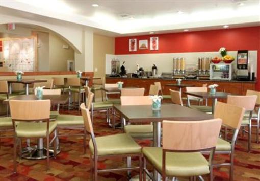 фото отеля Towneplace Suites Lubbock