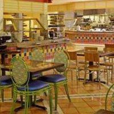 фото отеля Embassy Suites Hotel Orlando - International Drive / Jamaican