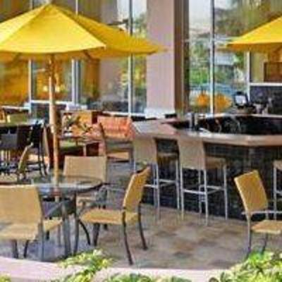 фото отеля Embassy Suites Hotel Orlando - International Drive / Jamaican