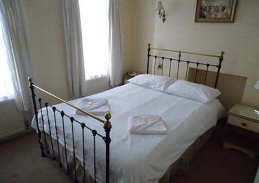 фото отеля Churchill Brighton