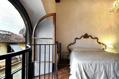 фото отеля Palazzo Tolomei Bed & Breakfast Florence