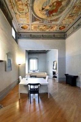 фото отеля Palazzo Tolomei Bed & Breakfast Florence