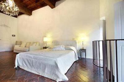 фото отеля Palazzo Tolomei Bed & Breakfast Florence