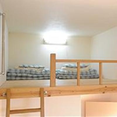 фото отеля Guest House The Earthship Chikyugo