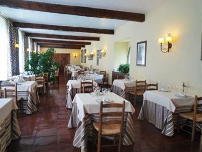 фото отеля Hotel Hospederia de Leyre