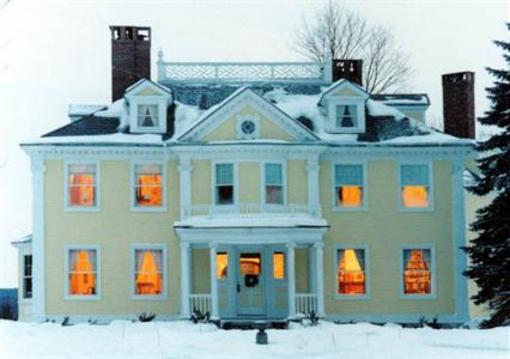 фото отеля Governor's House Hyde Park (Vermont)