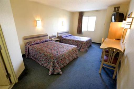 фото отеля Americas Best Value Inn Clarksville (Tennessee)