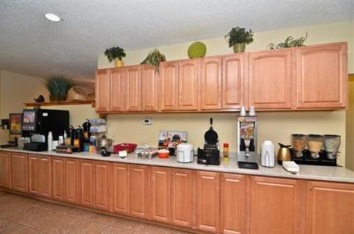 фото отеля BEST WESTERN Pine Springs Inn