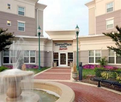 фото отеля TownePlace Suites Springfield