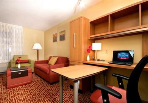 фото отеля TownePlace Suites Springfield