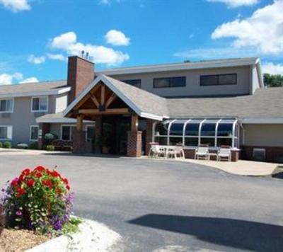 фото отеля AmericInn Lodge & Suites Prairie Du Chien