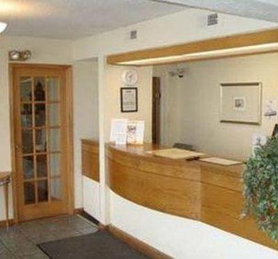 фото отеля Days Inn-Raleigh-Glenwood Crabtree