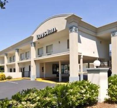 фото отеля Days Inn-Raleigh-Glenwood Crabtree