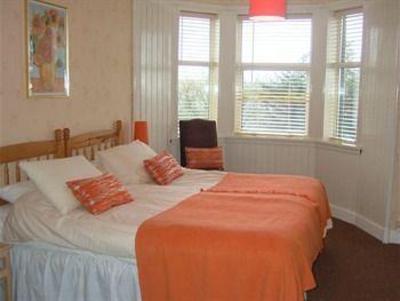 фото отеля Dunskey Guest House Portpatrick
