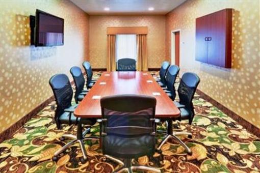 фото отеля Holiday Inn Express McComb
