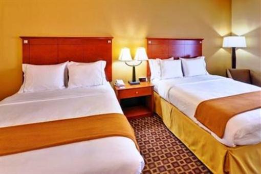 фото отеля Holiday Inn Express McComb
