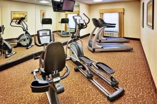 фото отеля Holiday Inn Express McComb