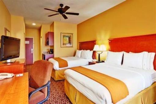фото отеля Holiday Inn Express McComb