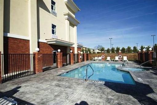 фото отеля Holiday Inn Express McComb