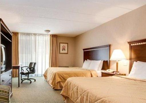 фото отеля Comfort Inn Pawtucket