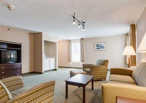 фото отеля Comfort Inn Pawtucket