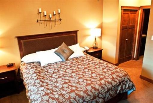 фото отеля Bighorn Meadows Resort