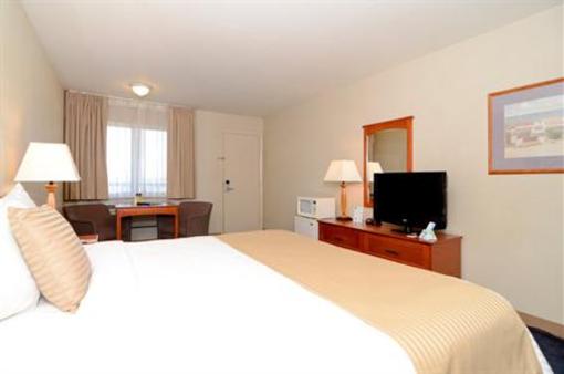 фото отеля Best Western Airport Inn